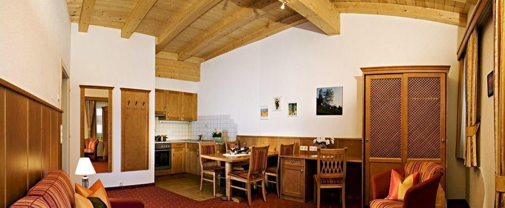 Apart Hotel Garni Strasser Zell am Ziller Eksteriør bilde