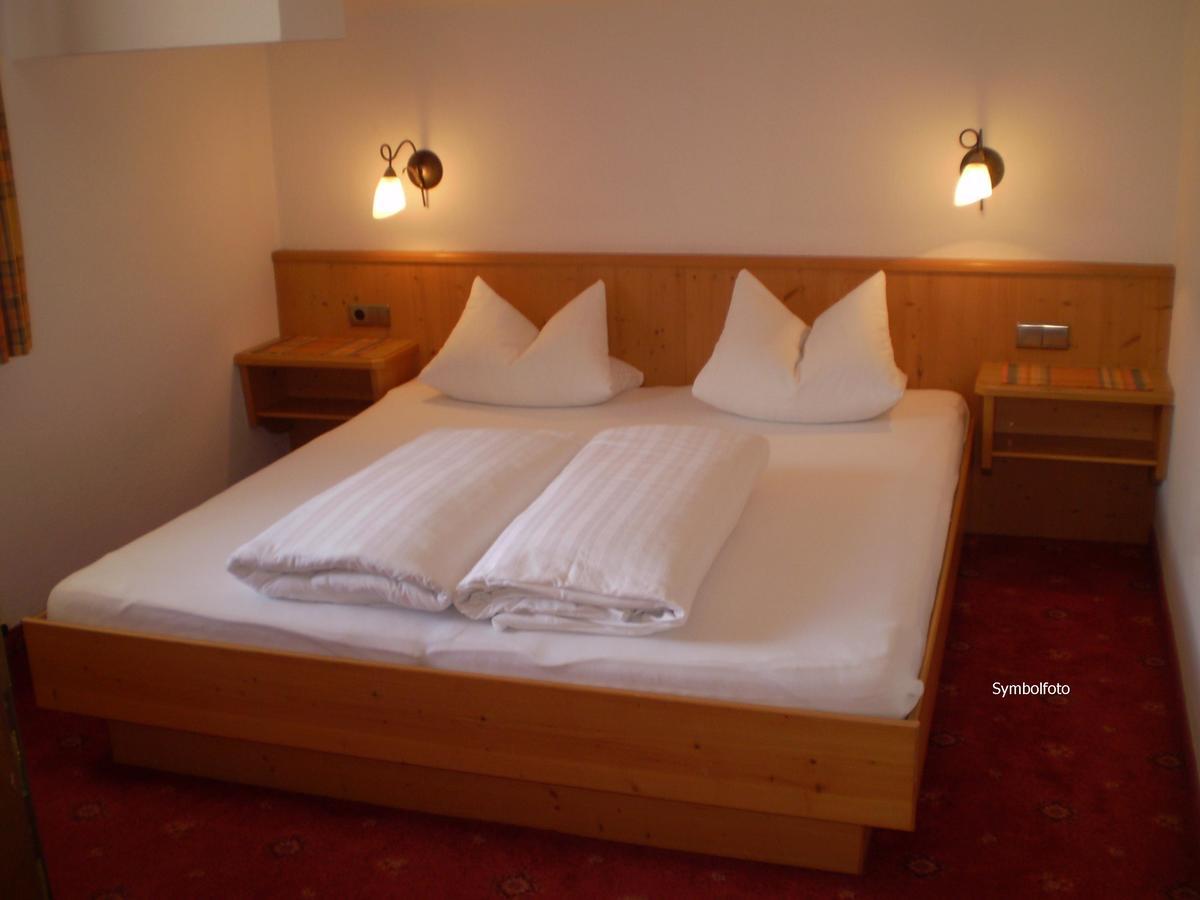 Apart Hotel Garni Strasser Zell am Ziller Eksteriør bilde