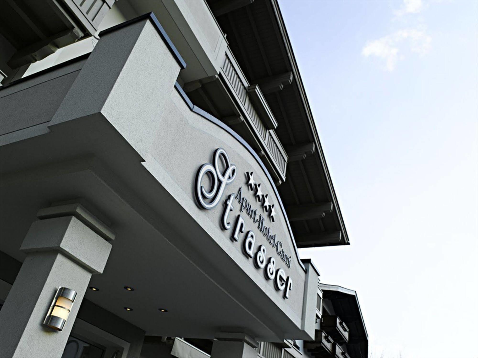 Apart Hotel Garni Strasser Zell am Ziller Eksteriør bilde