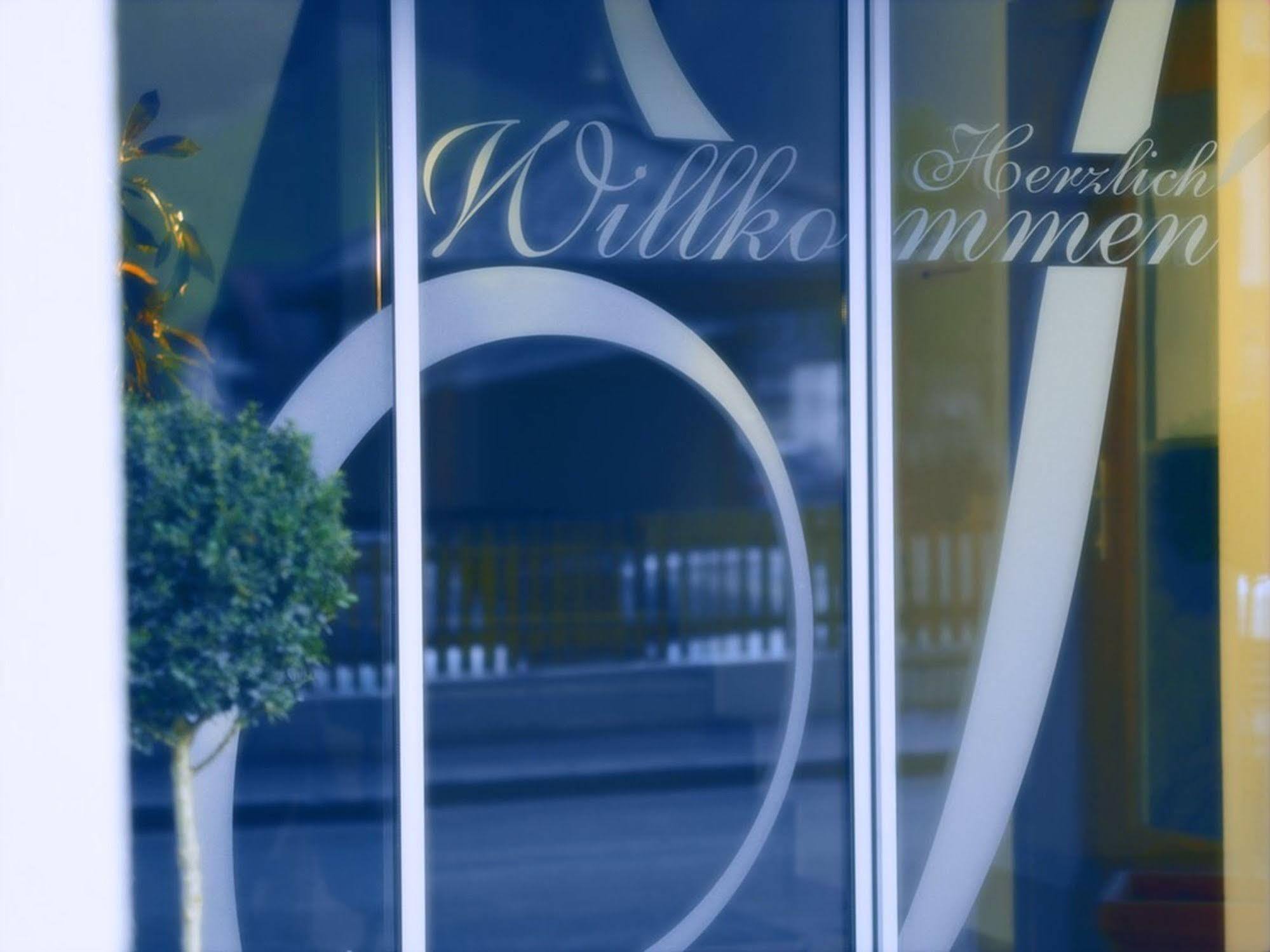 Apart Hotel Garni Strasser Zell am Ziller Eksteriør bilde