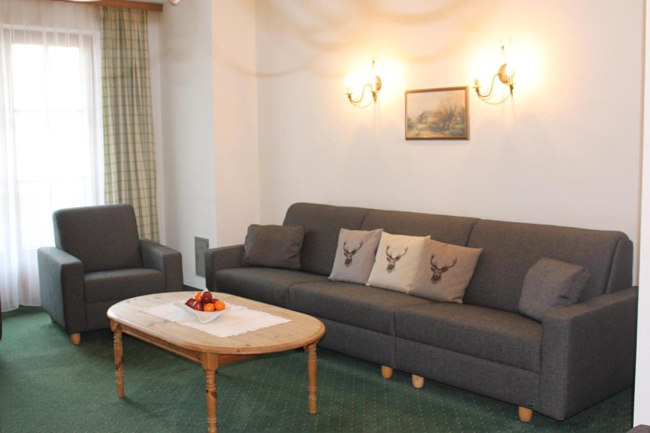 Apart Hotel Garni Strasser Zell am Ziller Eksteriør bilde